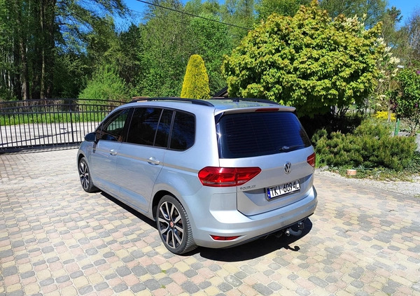 Volkswagen Touran cena 54900 przebieg: 214073, rok produkcji 2016 z Słupca małe 781